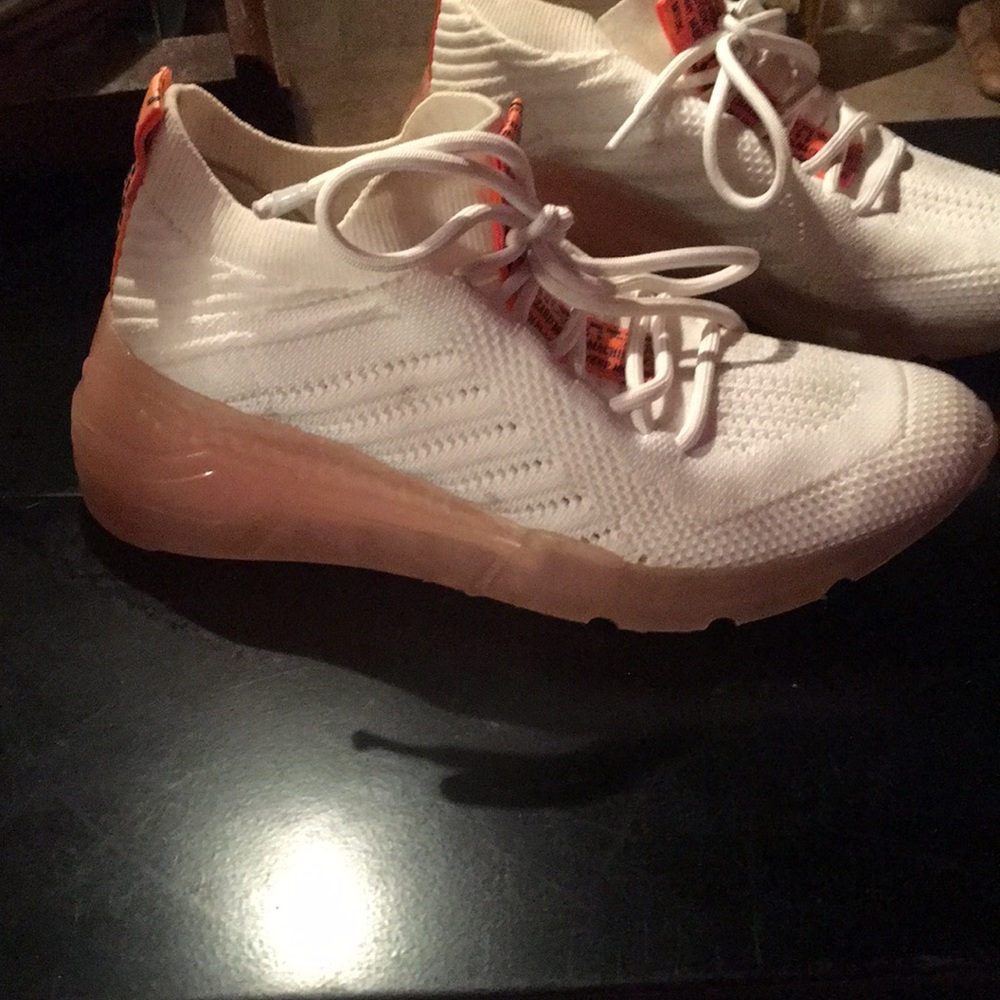 Steve Madden sneakers